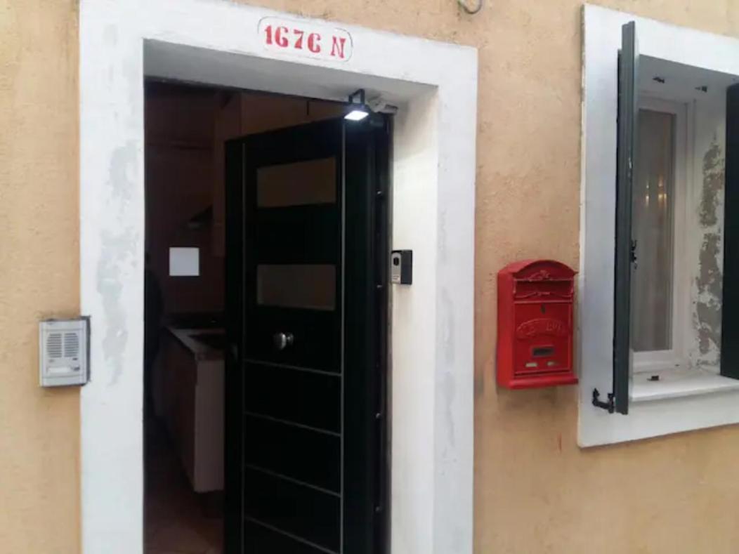 Sestiere Dorsoduro, A Due Passi Da Zattere Apartment เวนิส ภายนอก รูปภาพ